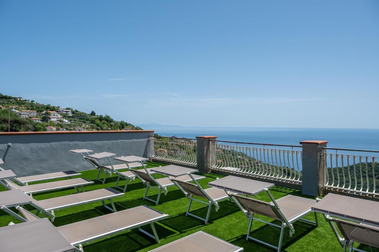 Hotel Montana Sant'Agata sui due Golfi Ngoại thất bức ảnh