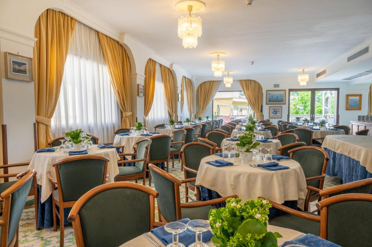 Hotel Montana Sant'Agata sui due Golfi Ngoại thất bức ảnh