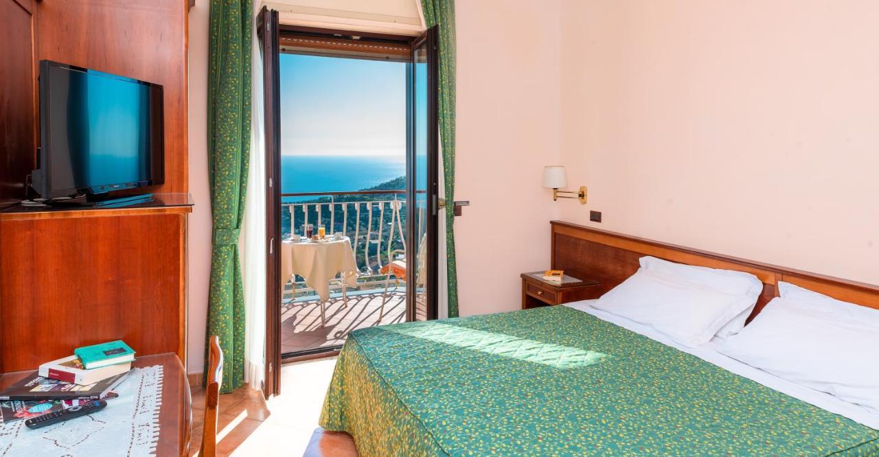 Hotel Montana Sant'Agata sui due Golfi Ngoại thất bức ảnh