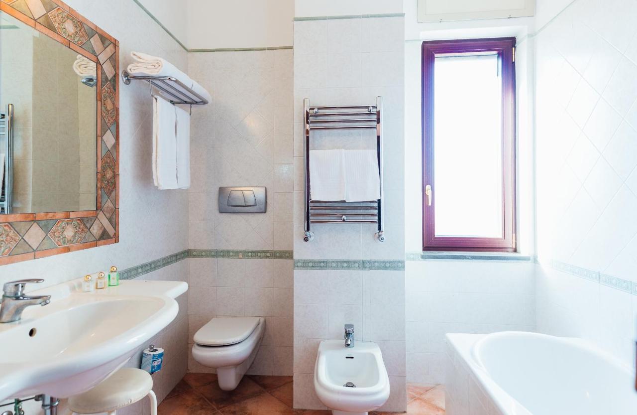Hotel Montana Sant'Agata sui due Golfi Ngoại thất bức ảnh